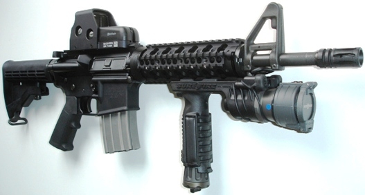COLT LE6933 COMMANDO